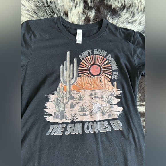 Western Graphic Tee - Picture 3 of 4